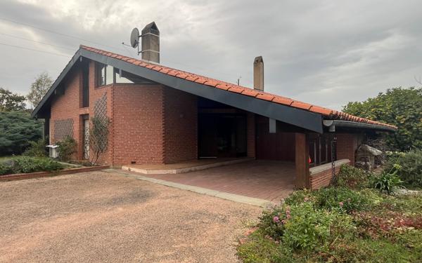 Maison à louer    5 pièces •  Montberon