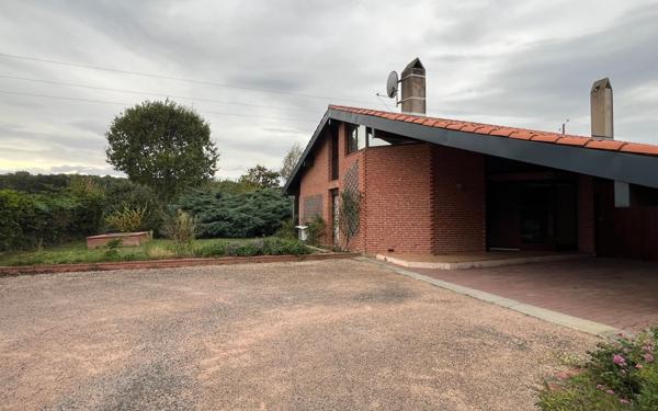 Maison à louer    5 pièces •  Montberon