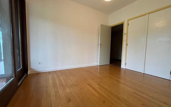 Maison à louer    5 pièces •  Montberon