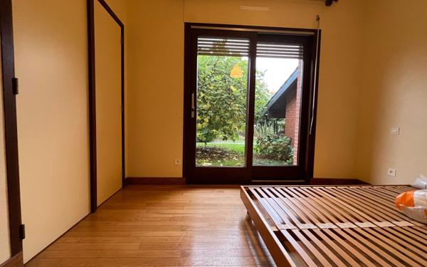 Maison à louer    5 pièces •  Montberon