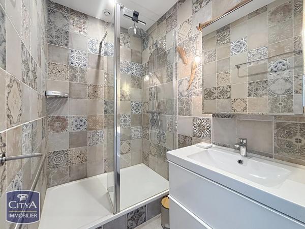 Appartement à vendre 3 pièces 90.2m² Roquebrune-sur-Argens (83380)
