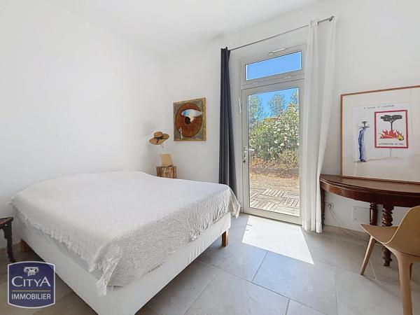 Appartement à vendre 3 pièces 90.2m² Roquebrune-sur-Argens (83380)