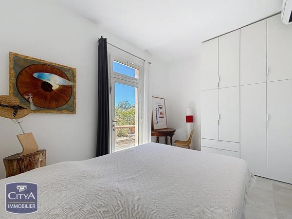 Appartement à vendre 3 pièces 90.2m² Roquebrune-sur-Argens (83380)