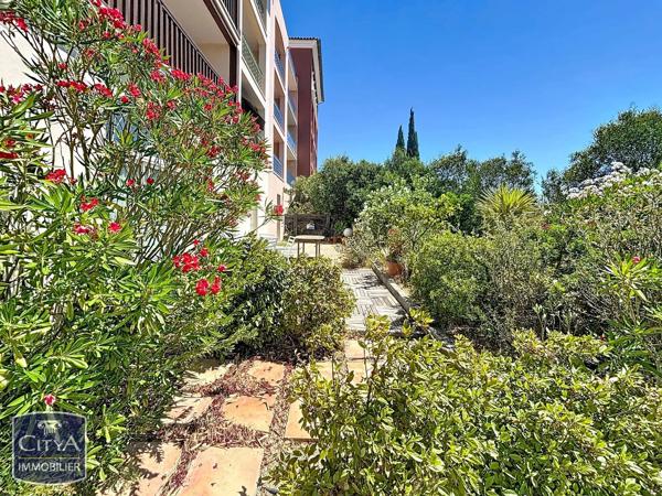 Appartement à vendre 3 pièces 90.2m² Roquebrune-sur-Argens (83380)
