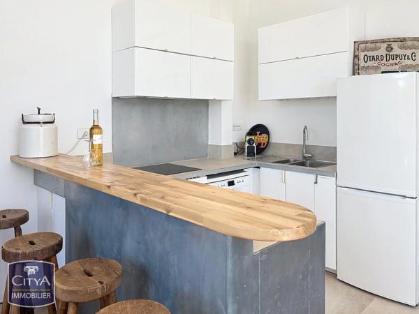 Appartement à vendre 3 pièces 90.2m² Roquebrune-sur-Argens (83380)