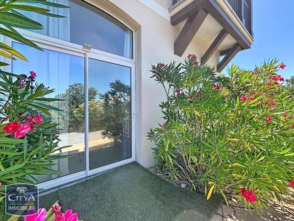Appartement à vendre 3 pièces 90.2m² Roquebrune-sur-Argens (83380)