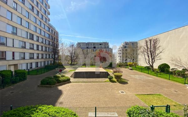 Appartement à vendre    4 pièces • 76,28 m2 Asnières-sur-Seine
