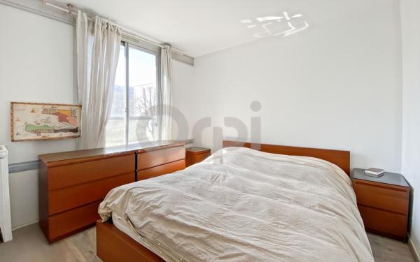Appartement à vendre    4 pièces • 76,28 m2 Asnières-sur-Seine