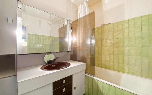 Appartement à vendre    4 pièces • 76,28 m2 Asnières-sur-Seine