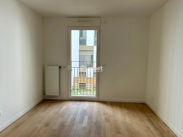 Location Appartement 2 pièces 40.7 m² - Courbevoie 92400