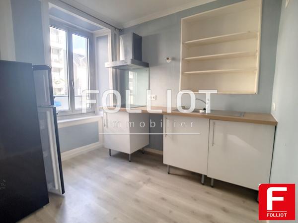 GRANVILLE APPARTEMENT DE 3 PIECES 50400