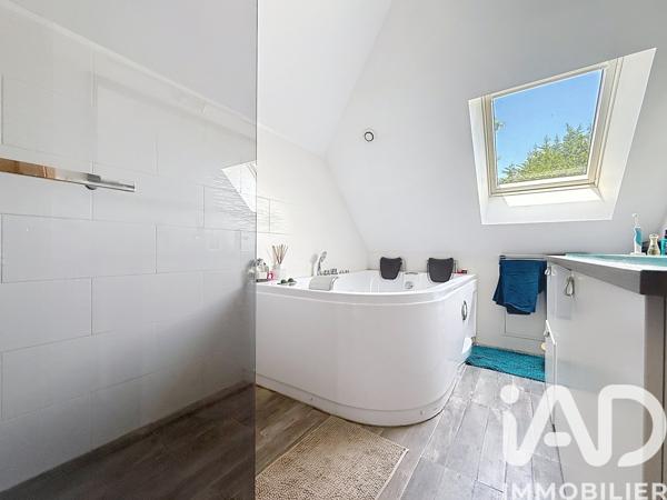 Maison à vendre 8 pièces 240 m² Linas