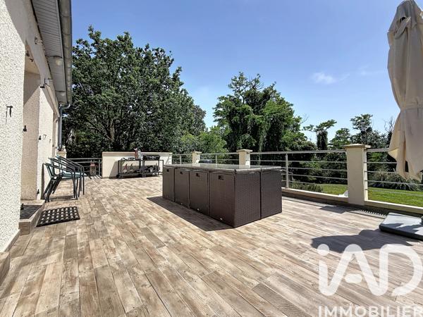 Maison à vendre 8 pièces 240 m² Linas