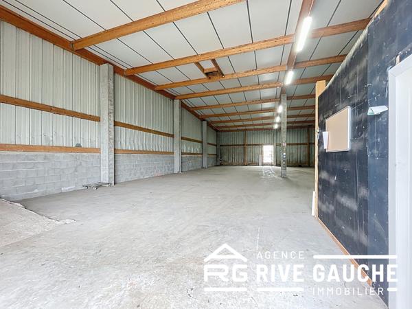 Sonnay (38150) Entrepôt 1000 m2, Sonnay