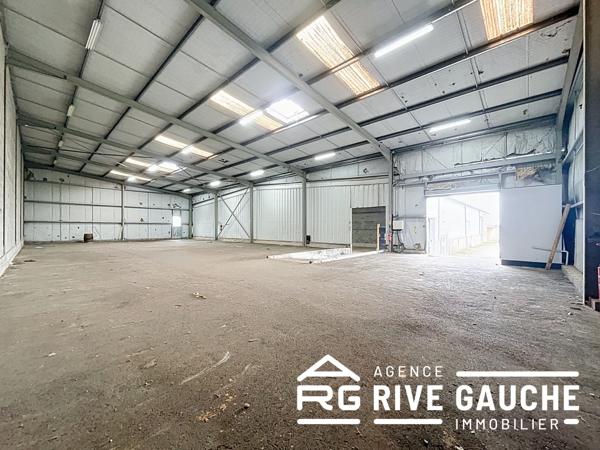 Sonnay (38150) Entrepôt 1000 m2, Sonnay