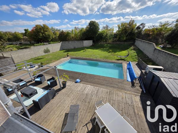 Maison à vendre 8 pièces 234 m² Sainte-Soulle