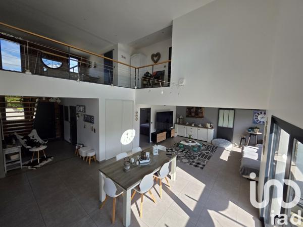 Maison à vendre 8 pièces 234 m² Sainte-Soulle