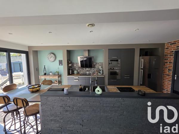 Maison à vendre 8 pièces 234 m² Sainte-Soulle