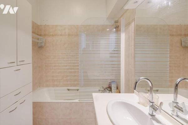 NEUILLY SUR SEINE - QUARTIER LONGCHAMP - 5 PIECES 127 m²