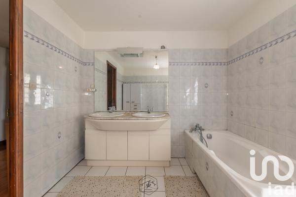 Maison à vendre 7 pièces 232 m² Tucquegnieux