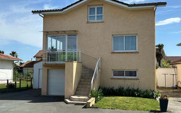 Maison à vendre    4 pièces •  Saint-Vincent-de-Tyrosse