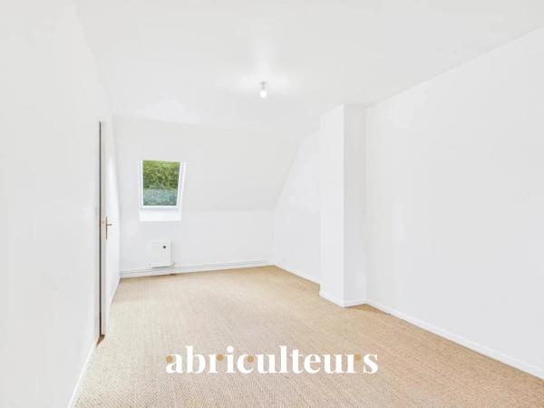 Maison spacieuse 150 m² 5 pièces 4 chambres Avilly St Léonard