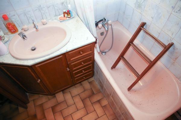 A proximité de la Belgique et du Luxembourg, maison 5 pièces, 140 m², terrain clos et arboré 2914 m² - 55 DUN SUR MEUSE (55)