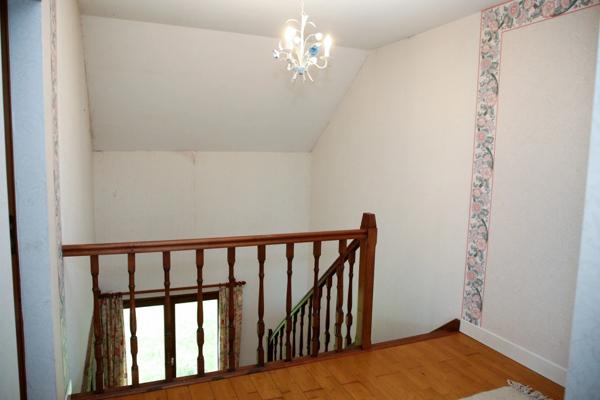 A proximité de la Belgique et du Luxembourg, maison 5 pièces, 140 m², terrain clos et arboré 2914 m² - 55 DUN SUR MEUSE (55)