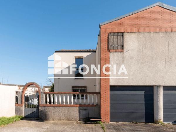 À vendre Maison 5 pièces 82 m² - Savigny-le-temple 77176