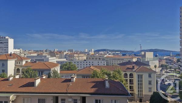 Appartement F3 à vendre  3 pièces - 55 m 2   TOULON  - 83