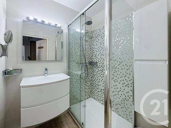 Appartement F2 à vendre  2 pièces - 60,03 m 2   CANNES  - 06