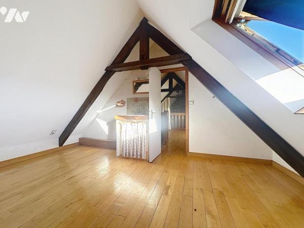 AURAY - Maison de Caractère avec Dépendances