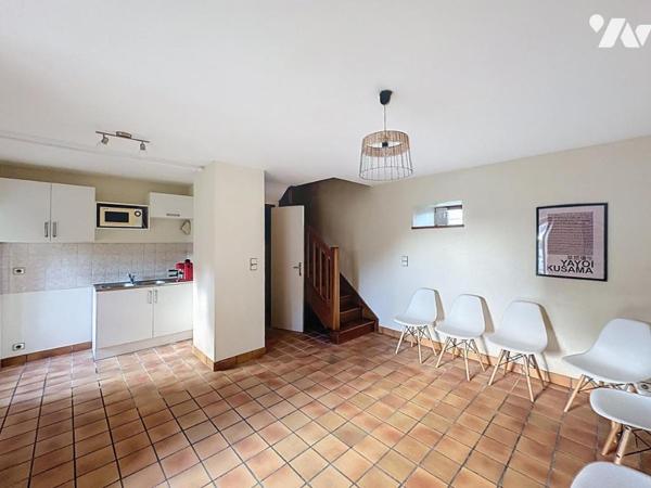 AURAY - Maison de Caractère avec Dépendances