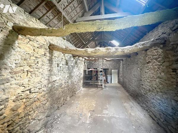 AURAY - Maison de Caractère avec Dépendances