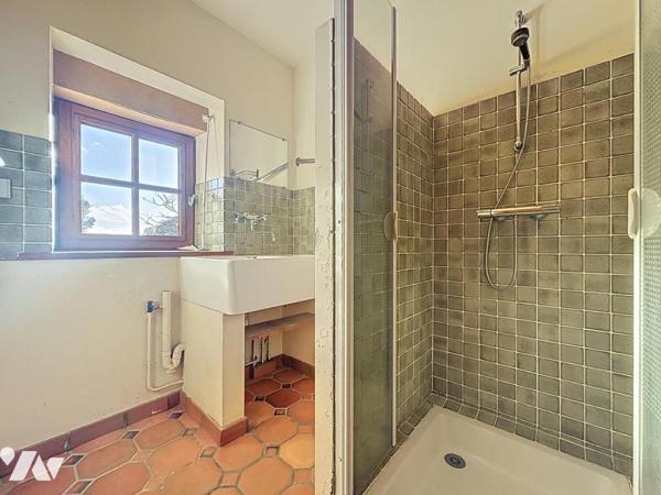 AURAY - Maison de Caractère avec Dépendances