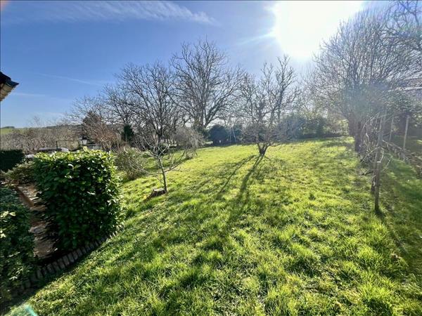 Maison à vendre |  Beaumont-du-Périgord |  5 pièces | 106 m²