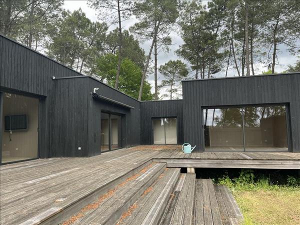 Maison à vendre |  Casteljaloux |  6 pièces | 180 m²