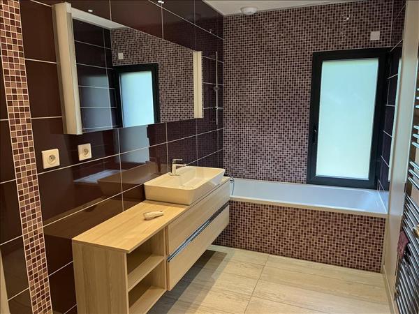 Maison à vendre |  Casteljaloux |  6 pièces | 180 m²