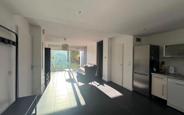 Maison à vendre    3 pièces • 70 m2 Mérignac