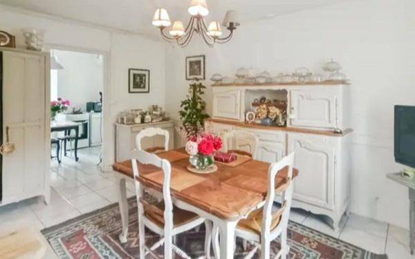 Maison à vendre    4 pièces •  Château-Thierry