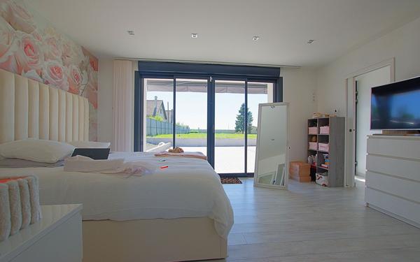 Maison à vendre    8 pièces •  Eppeville