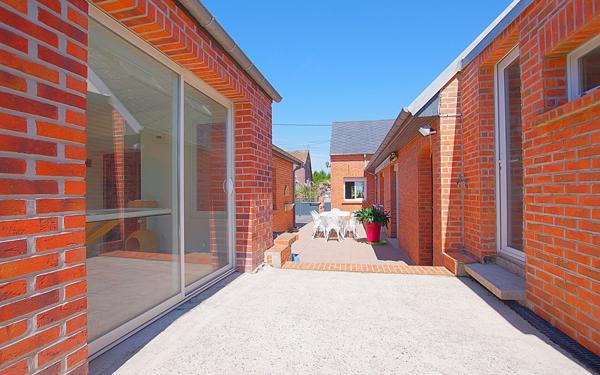 Maison à vendre    8 pièces •  Eppeville