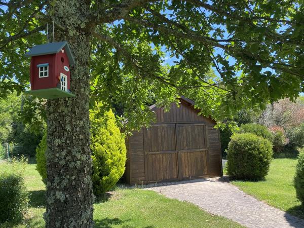 Une superbe propriété à Bellac avec potentiel de revenu et sans aucun travaux à prévoir