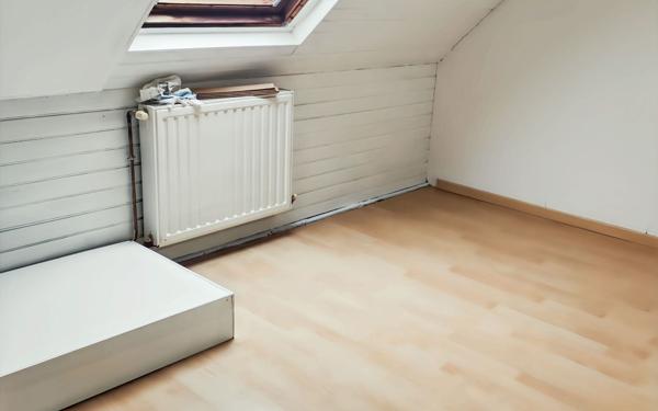 Maison à louer    3 pièces •  Neuvic