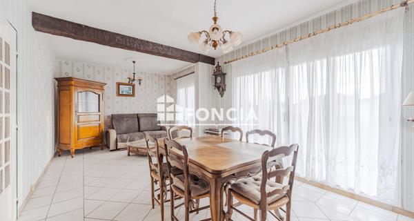 À vendre Maison 5 pièces 103 m² - Saint-cyr-sur-loire 37540