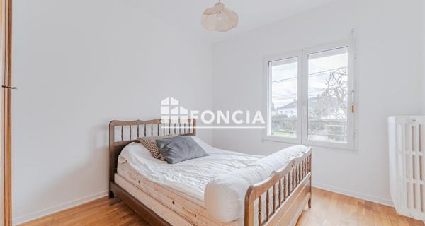 À vendre Maison 5 pièces 103 m² - Saint-cyr-sur-loire 37540