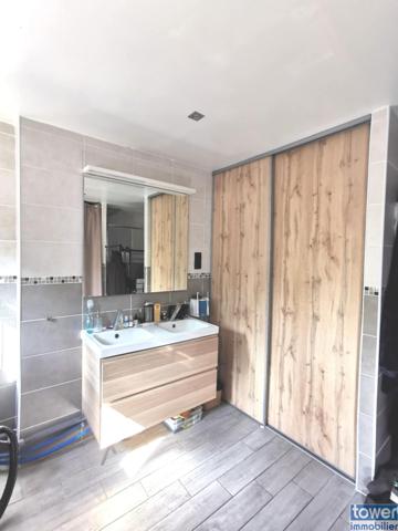 NOUVEAUTÉ EN EXCLUSIVITÉ – AVION