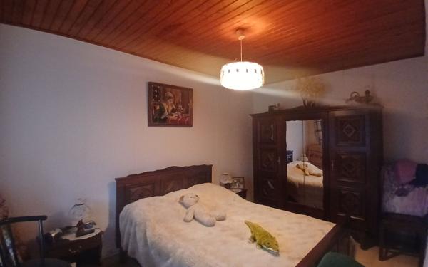 Maison à vendre    3 pièces • 70 m2 Méry-ès-Bois