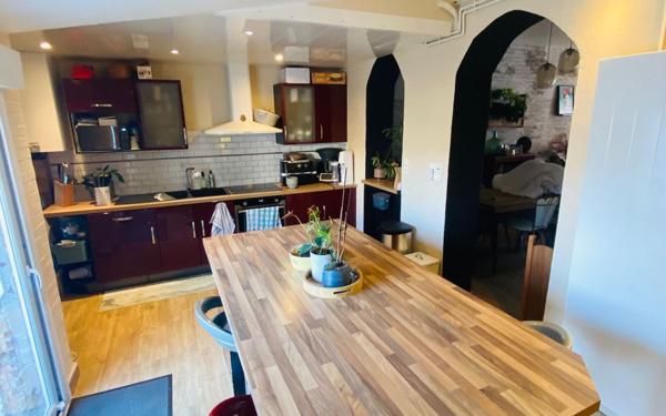 Maison à vendre    4 pièces • 137 m2 Saint-Quentin