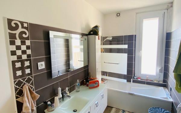 Maison à vendre    4 pièces • 137 m2 Saint-Quentin